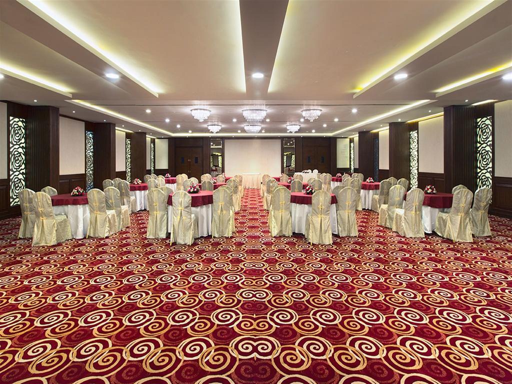 Hotel The The Grand Magrath Bengaluru Kültér fotó